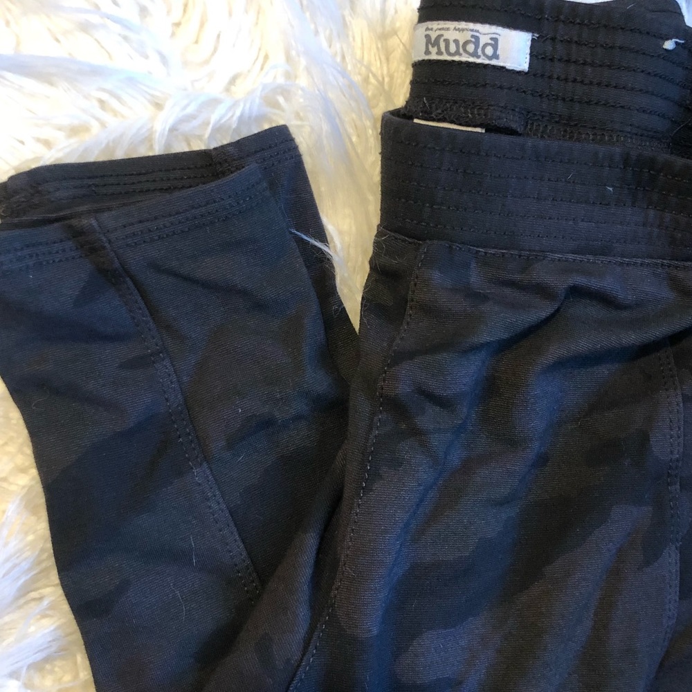 XS Mudd Camo Leggings